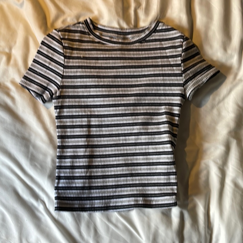 H&M Divided Striped Baby Tee |Discounted Shipping|